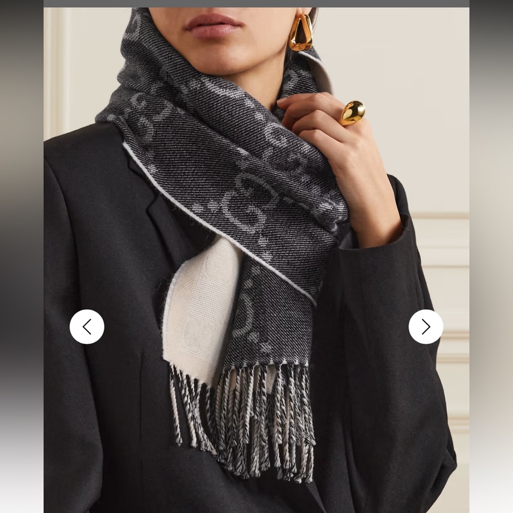 Gucci Fringed wool-jacquard scarf